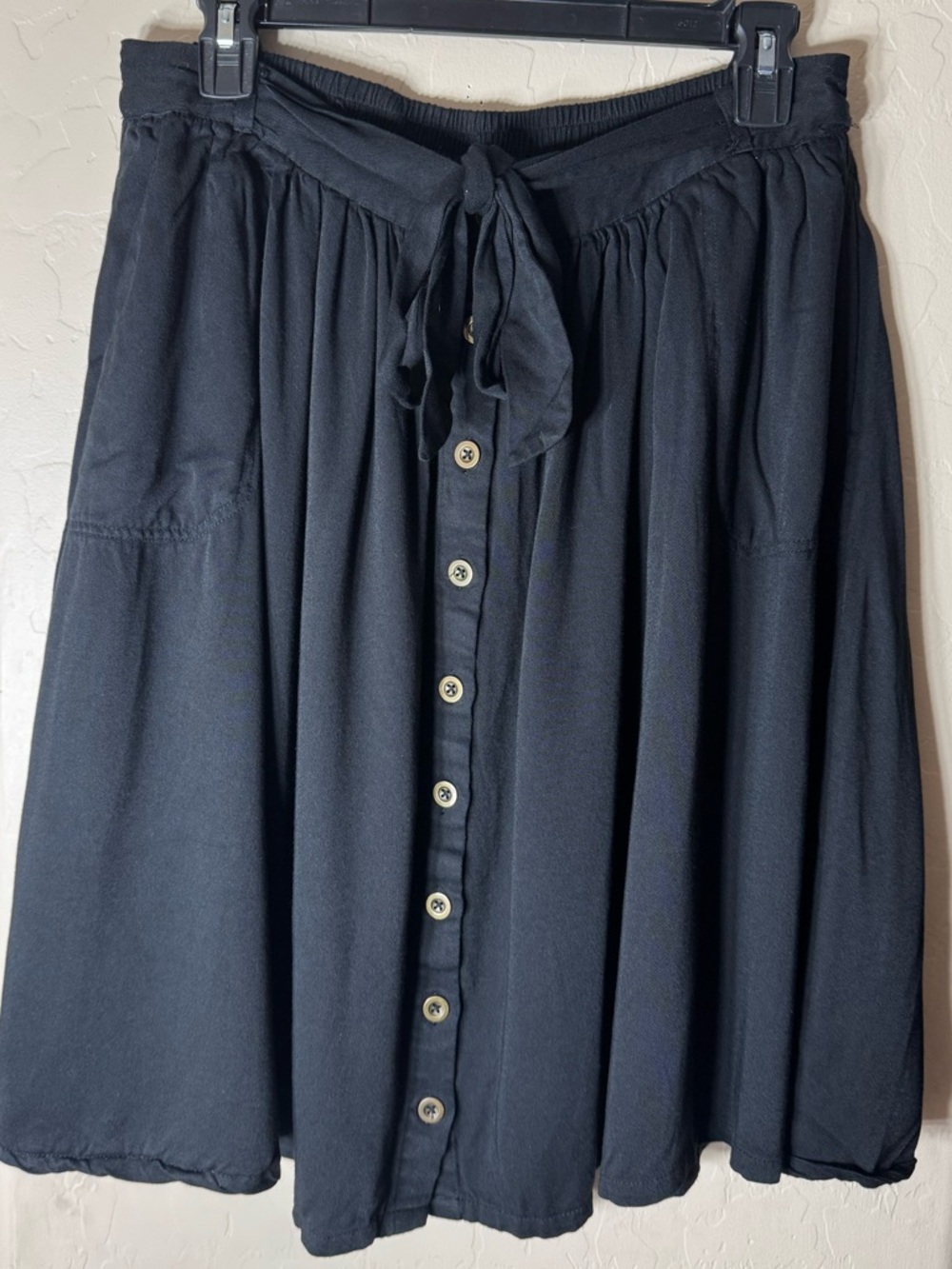 ModCloth Black Tie Waist Button Front Midi Skirt Rayon Casual Boho Size L